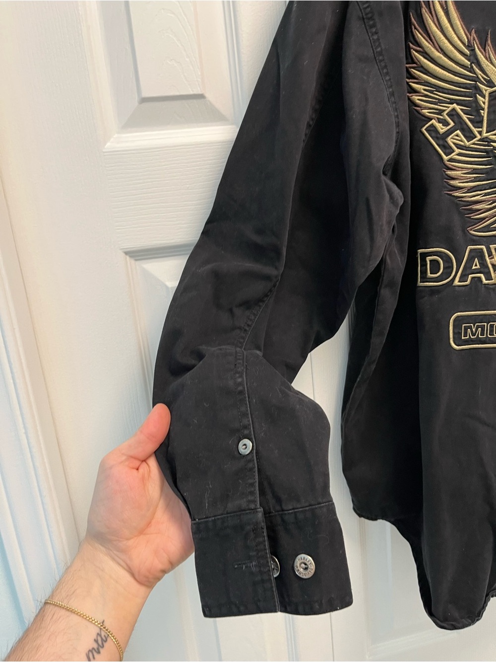 Harley-Davidson Black Long-Sleeve Button-Down Shirt with Chest Logo - Picture 7 of 12